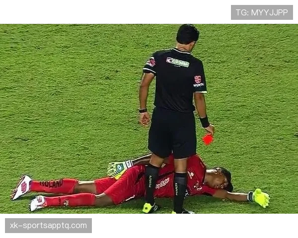 规则拆解：足球中犯规地点如何判定影响判罚执行？