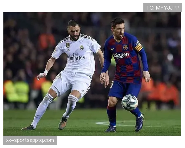 本泽马与梅西金球之争：数据与荣誉如何体现历史定位差距