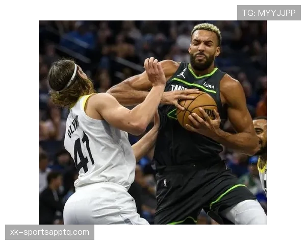 康利比上季更主动挡拆对位内线拉开防线提升组织